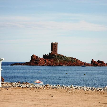 Agay Cap Esterel Le Hameau F2 Clim Plein Sud Dernier Etage Magnifique Vue Mer Saint-Raphaël 외부 사진