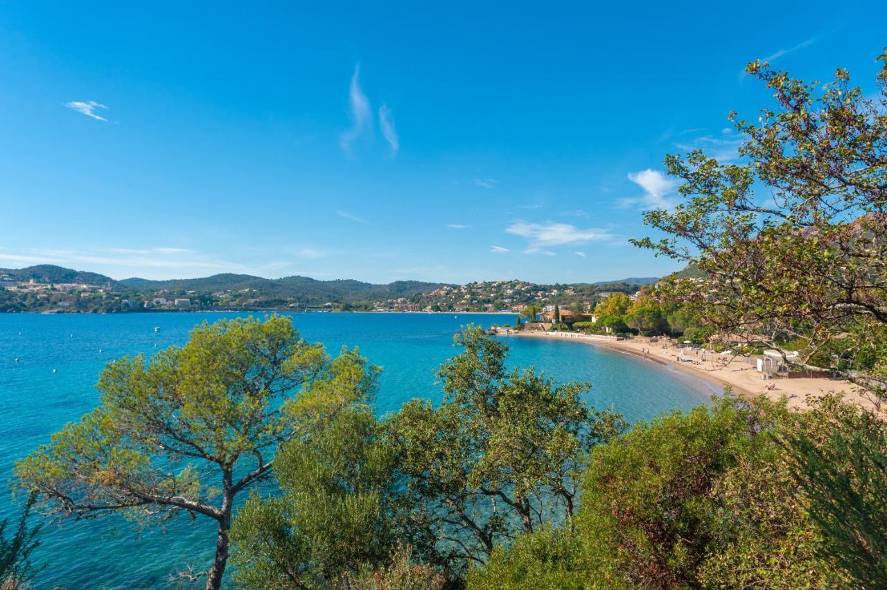 Agay Cap Esterel Le Hameau F2 Clim Plein Sud Dernier Etage Magnifique Vue Mer Saint-Raphaël 외부 사진