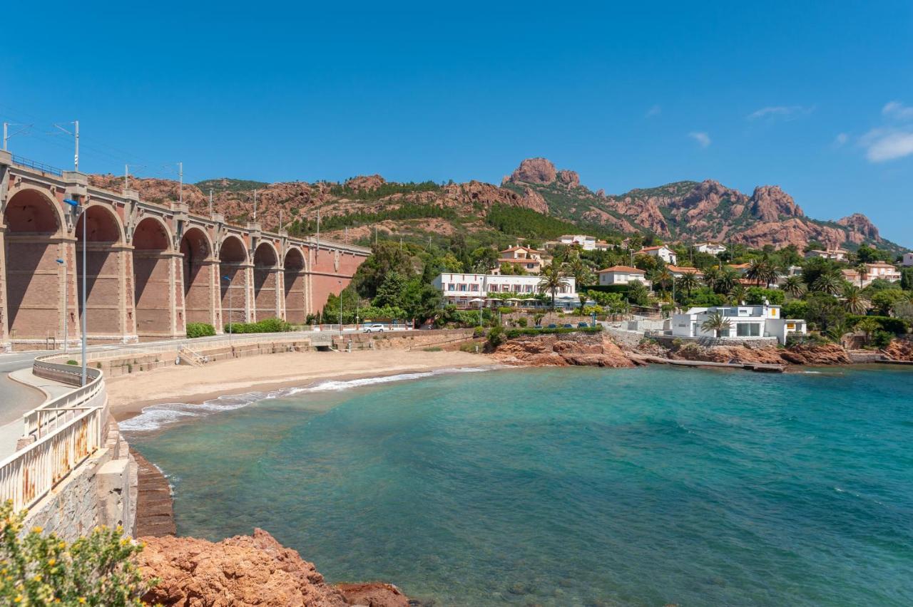 Agay Cap Esterel Le Hameau F2 Clim Plein Sud Dernier Etage Magnifique Vue Mer Saint-Raphaël 외부 사진