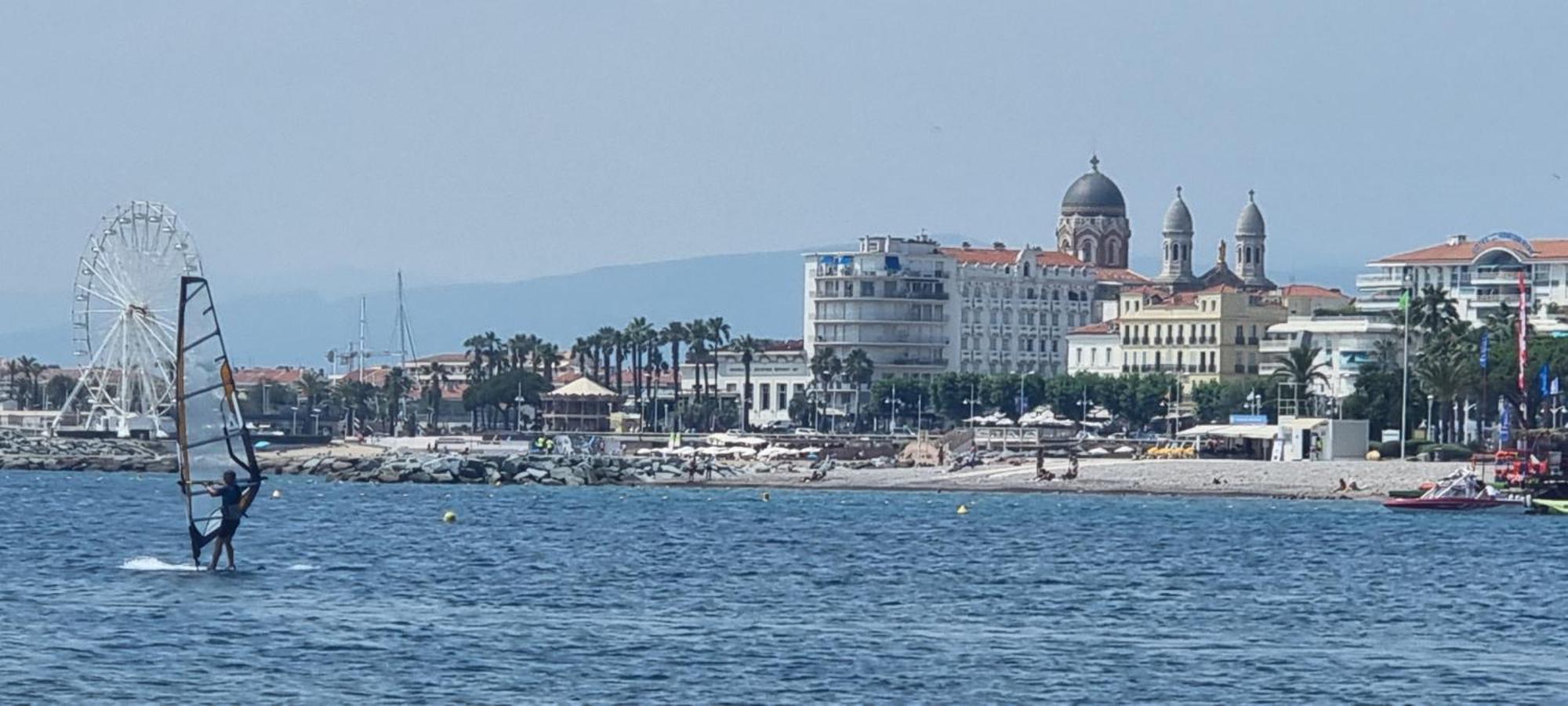 Agay Cap Esterel Le Hameau F2 Clim Plein Sud Dernier Etage Magnifique Vue Mer Saint-Raphaël 외부 사진