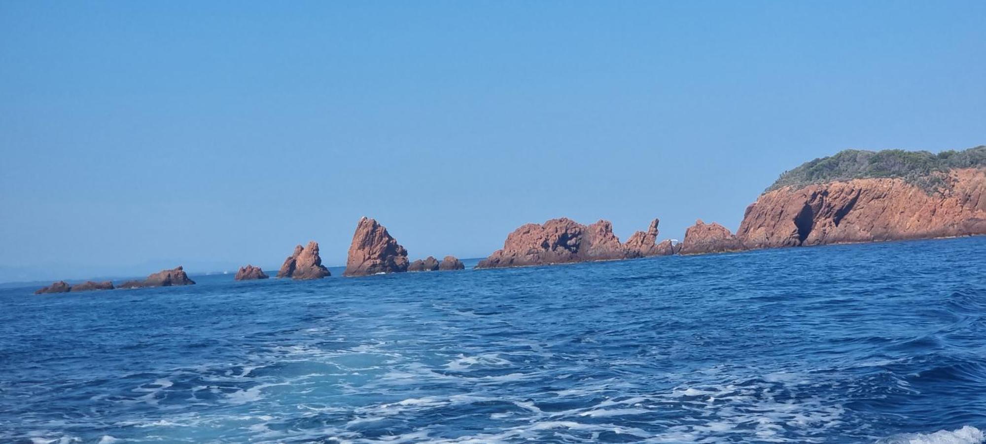 Agay Cap Esterel Le Hameau F2 Clim Plein Sud Dernier Etage Magnifique Vue Mer Saint-Raphaël 외부 사진