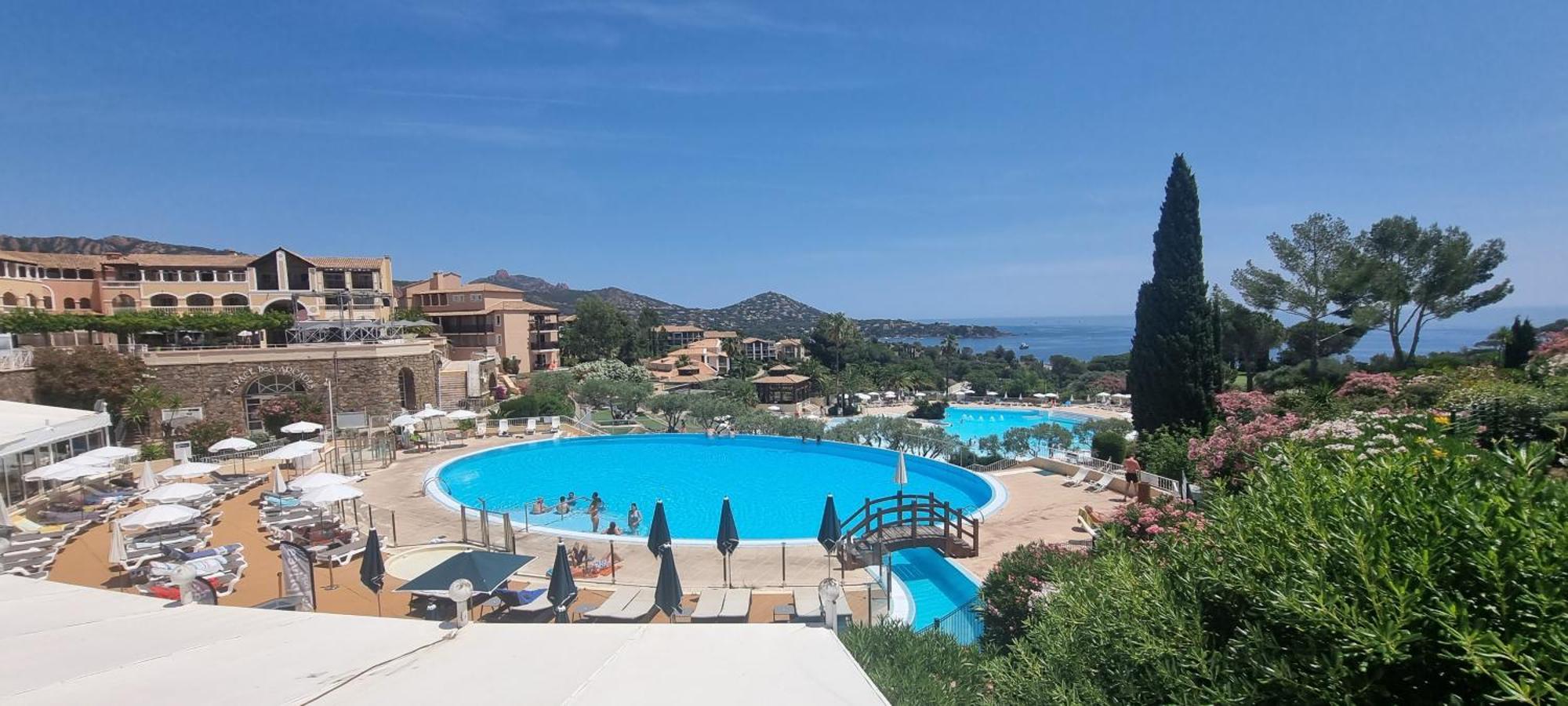 Agay Cap Esterel Le Hameau F2 Clim Plein Sud Dernier Etage Magnifique Vue Mer Saint-Raphaël 외부 사진
